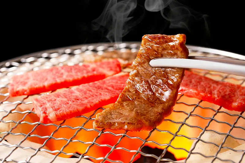 人気の高い部位や多彩なコースを用意